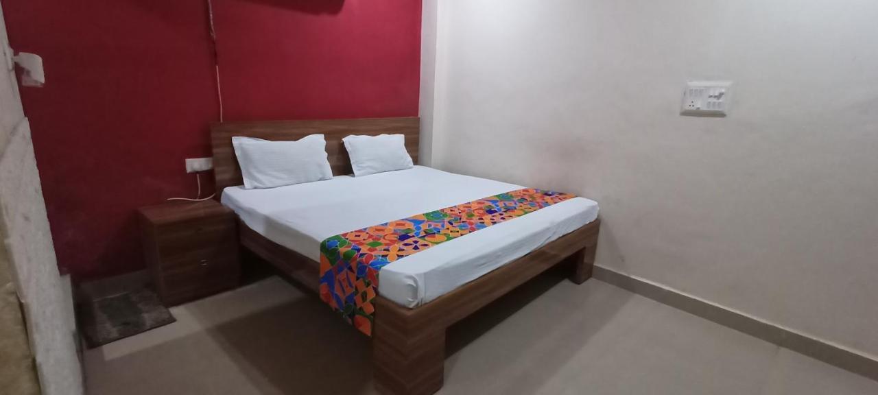Sainik Guest House 500Mtr From Medanta Hospital Lucknow Exterior photo